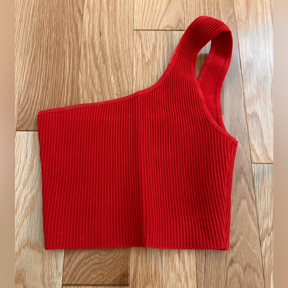 Red aritzia top